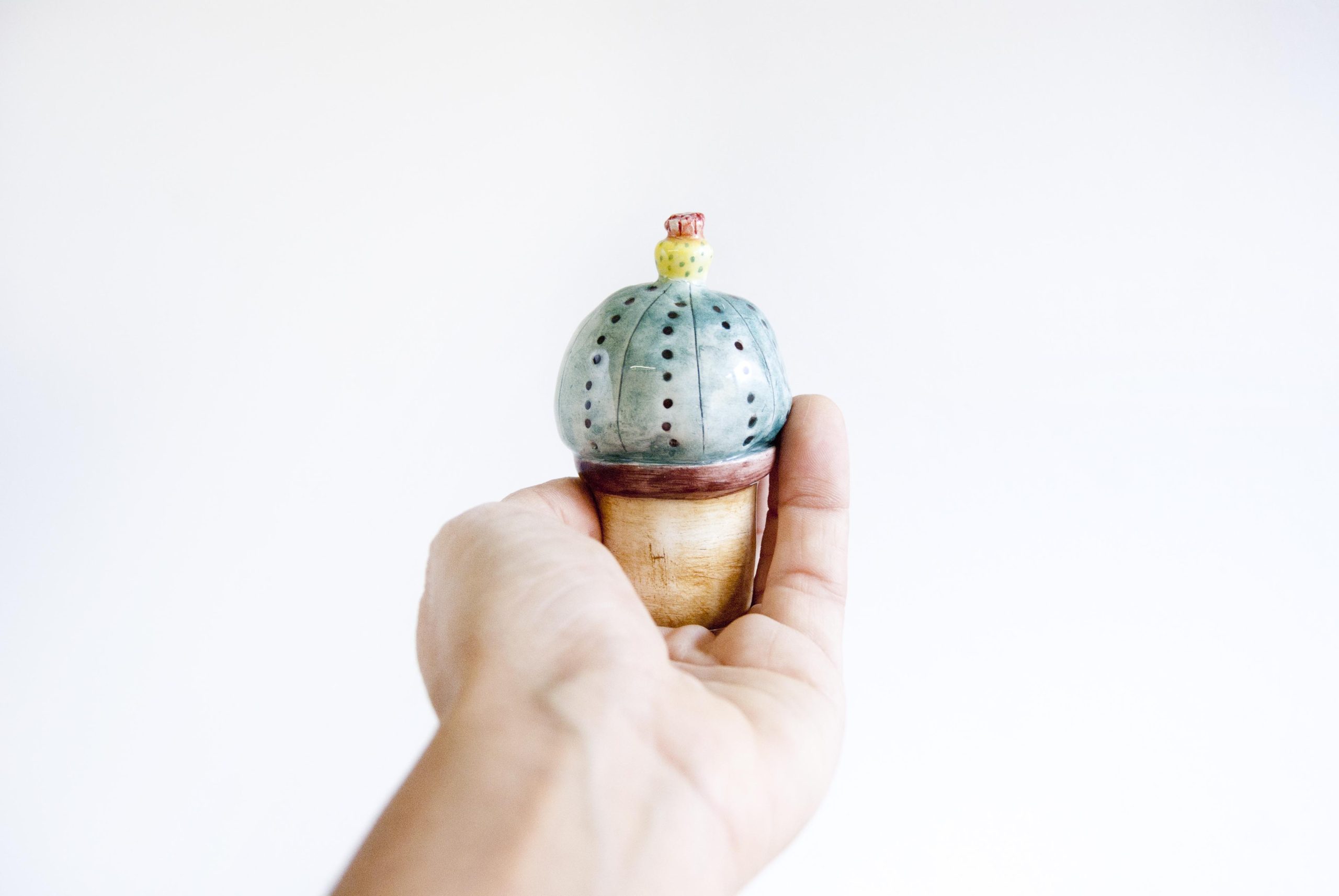 Cactus de cerámica en miniatura pareja bola y palma